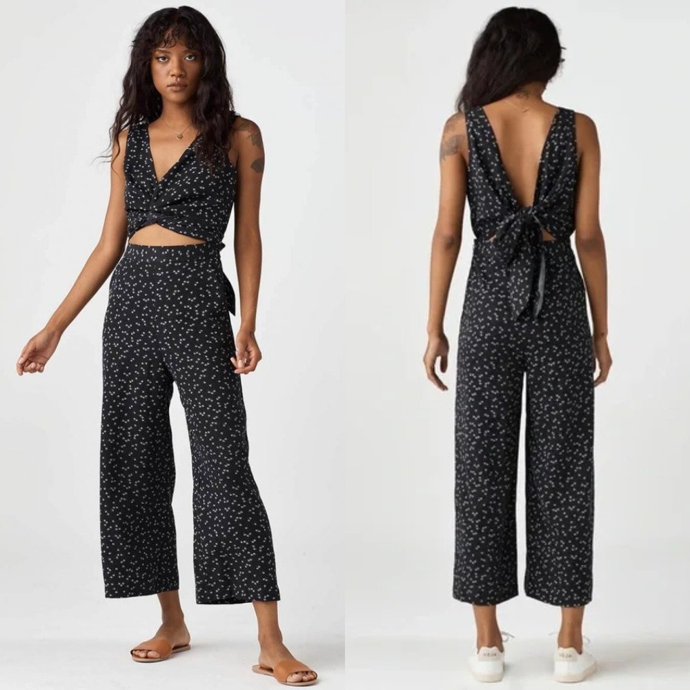 NWT Vetta Black Ditsy Floral Two Piece Apron Jumpsuit